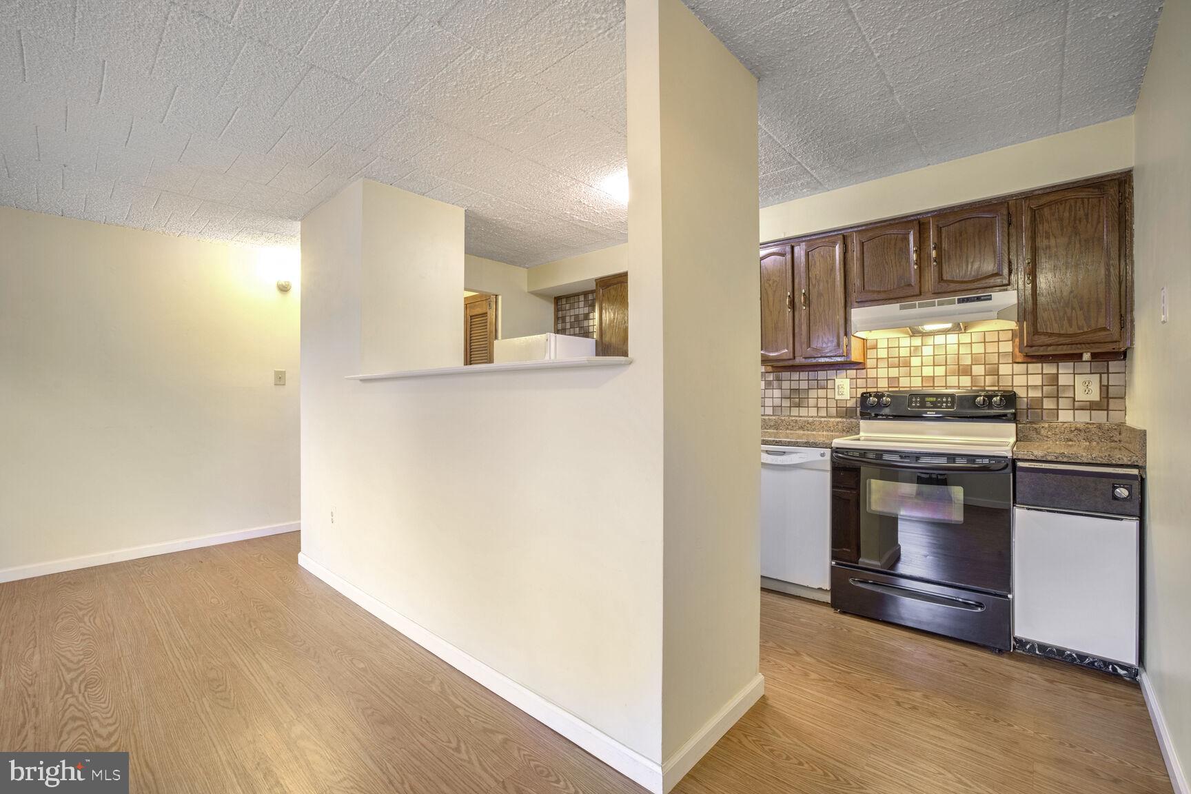 995 D Heather Ridge Drive, Unit 4D Frederick, MD 21702 - Photo 5 of 15