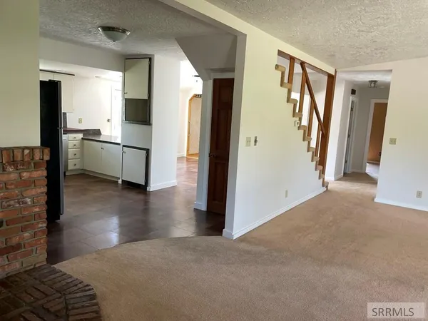 $633,500 | 3100 Challis Creek Road, Challis, ID 83226