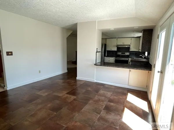 $633,500 | 3100 Challis Creek Road, Challis, ID 83226