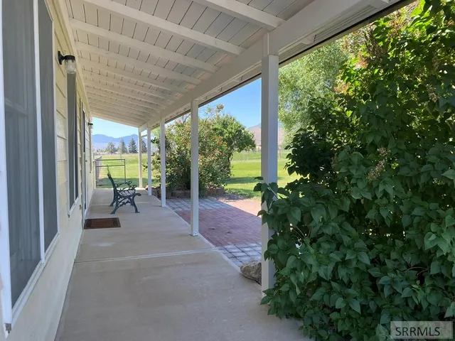 $673,500 | 3100 Challis Creek Road, Challis, ID 83226