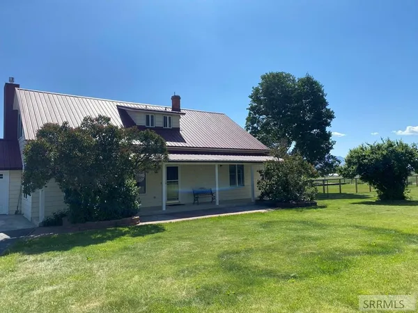 $633,500 | 3100 Challis Creek Road, Challis, ID 83226
