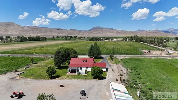 $633,500 | 3100 Challis Creek Road, Challis, ID 83226