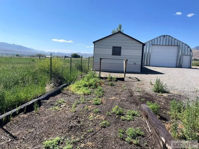 $673,500 | 3100 Challis Creek Road, Challis, ID 83226