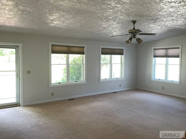 $633,500 | 3100 Challis Creek Road, Challis, ID 83226
