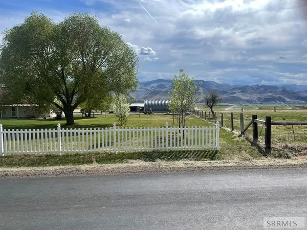 $633,500 | 3100 Challis Creek Road, Challis, ID 83226