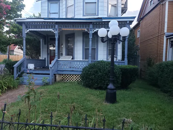 $1,250 | 602 Elm Avenue, Unit B, Roanoke, VA 24016