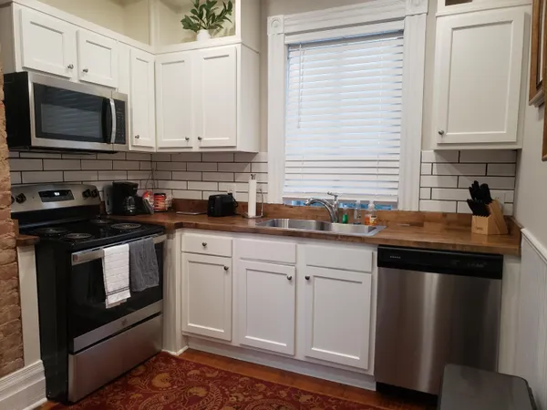 $1,250 | 602 Elm Avenue, Unit B, Roanoke, VA 24016