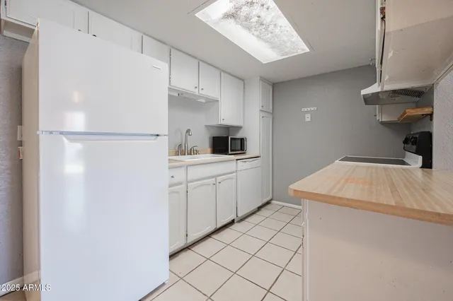 $1,095 | 6822 North 35th Avenue, Unit J, Phoenix, AZ 85017