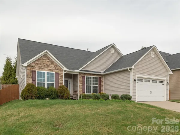 $425,000 | 83 East Swift Creek Road, Fletcher, NC 28732