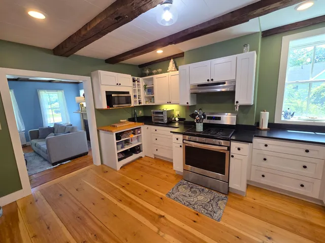 $699,000 | 159 Westminster W Road, Putney, VT 05346