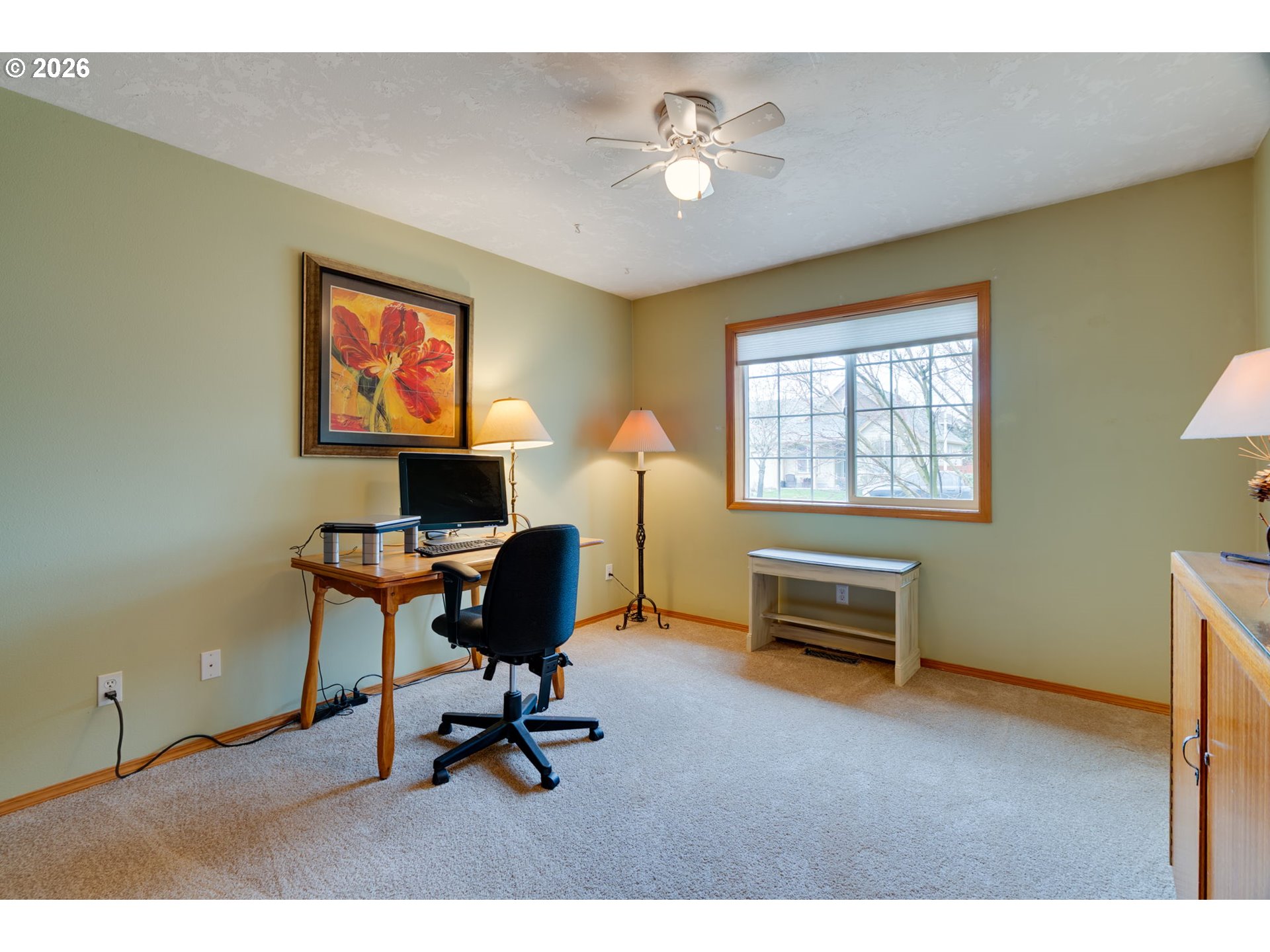 1088 South Sycamore Street Canby, OR 97013 - Photo 13 of 41 Bedroom