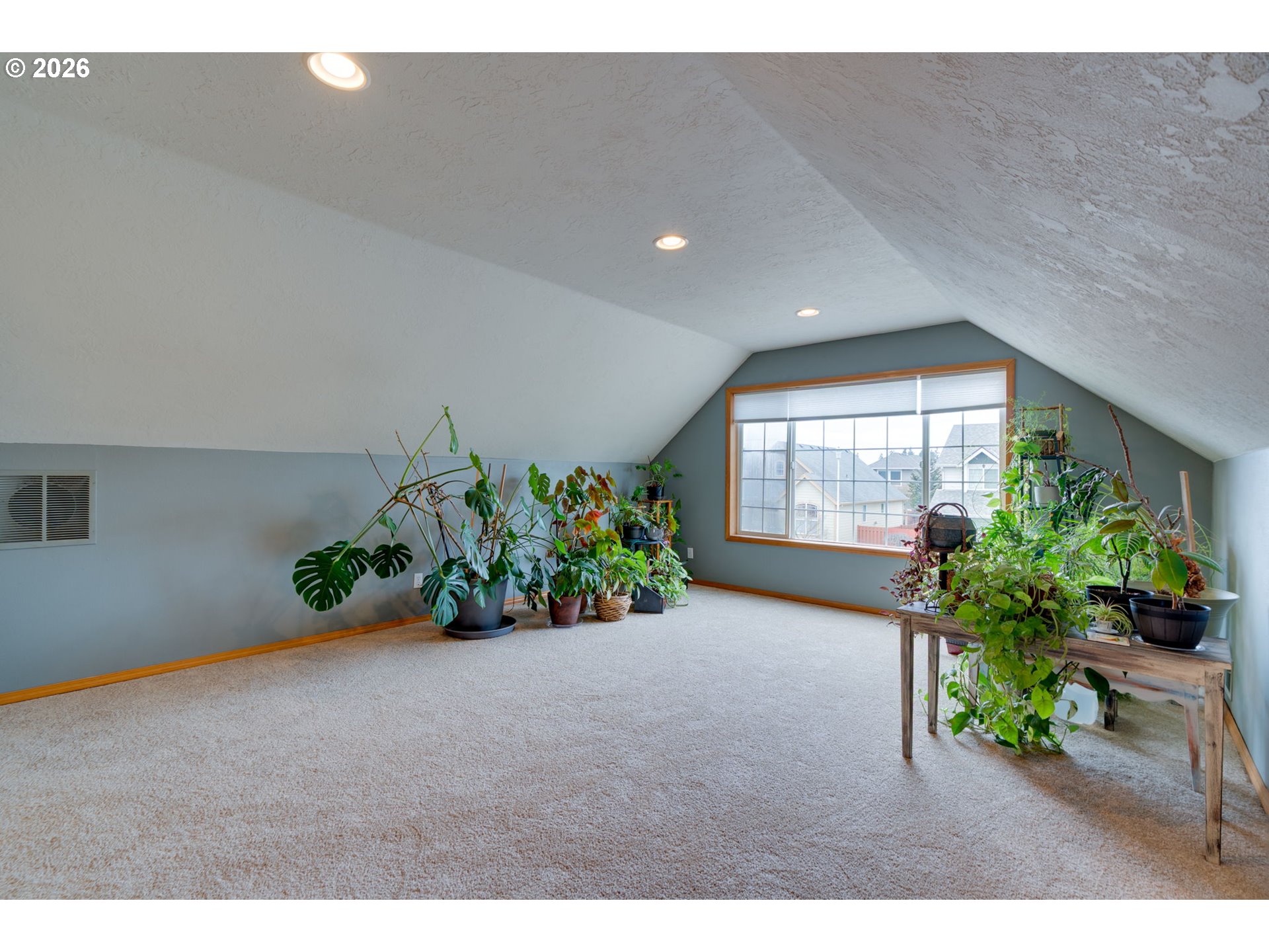 1088 South Sycamore Street Canby, OR 97013 - Photo 24 of 41 Bedroom