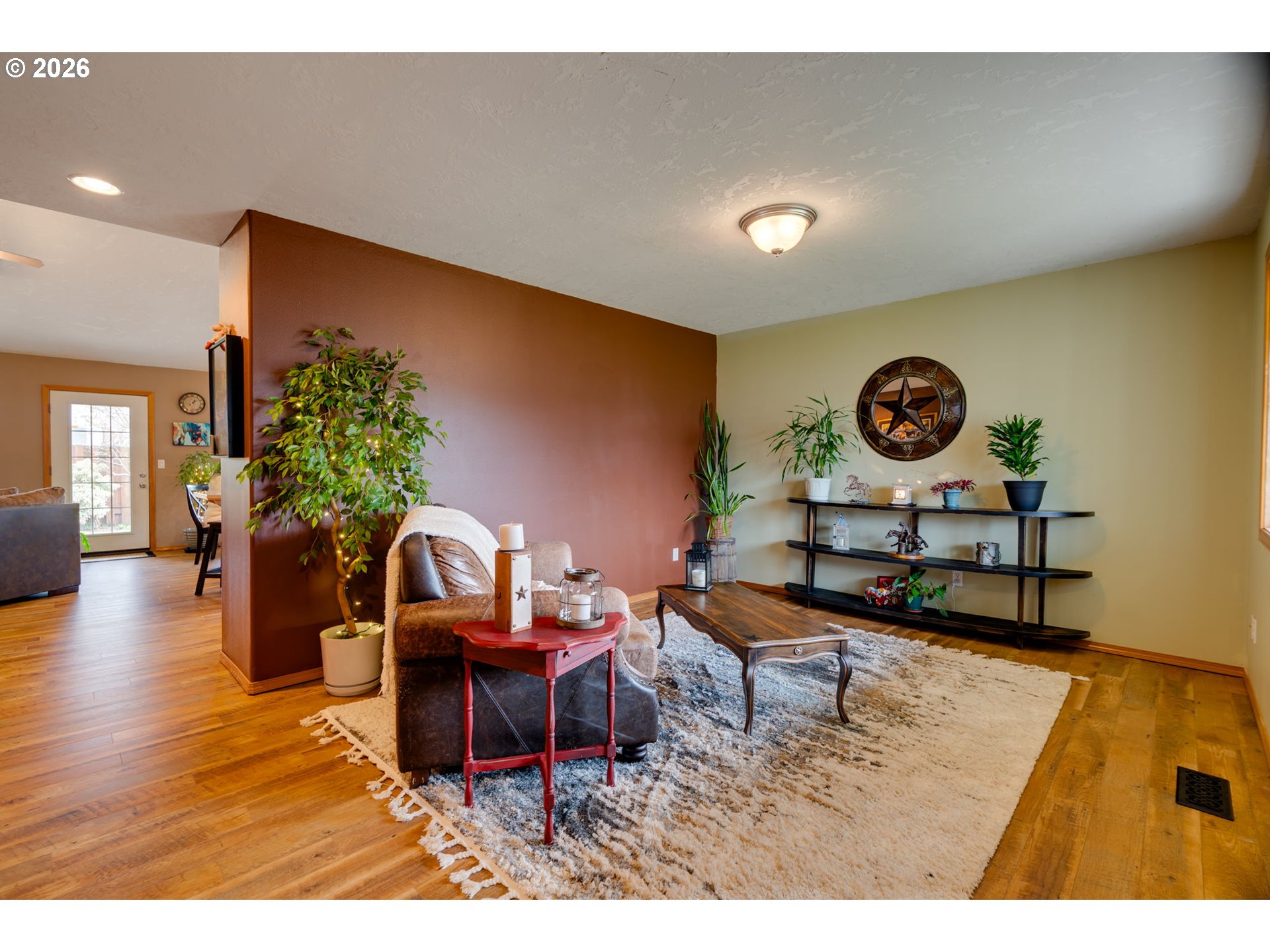 1088 South Sycamore Street Canby, OR 97013 - Photo 4 of 41
