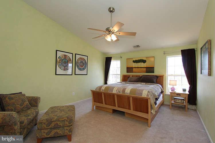 14204 Autumn Gold Road Boyds, MD 20841 - Photo 13 of 29 Bedroom (Master)