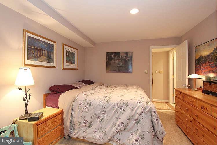 14204 Autumn Gold Road Boyds, MD 20841 - Photo 25 of 29 Bedroom