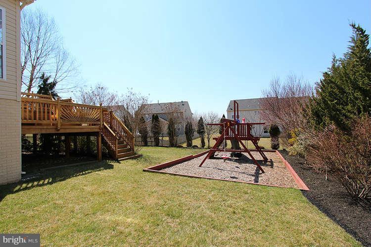 14204 Autumn Gold Road Boyds, MD 20841 - Photo 28 of 29 Exterior (Rear)