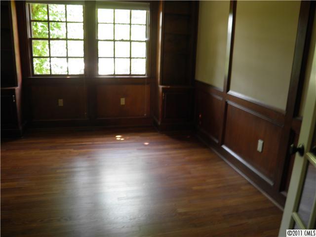 2135 Ferncliff Road Charlotte, NC 28211 - Photo 8 of 16 Gallery Image 8