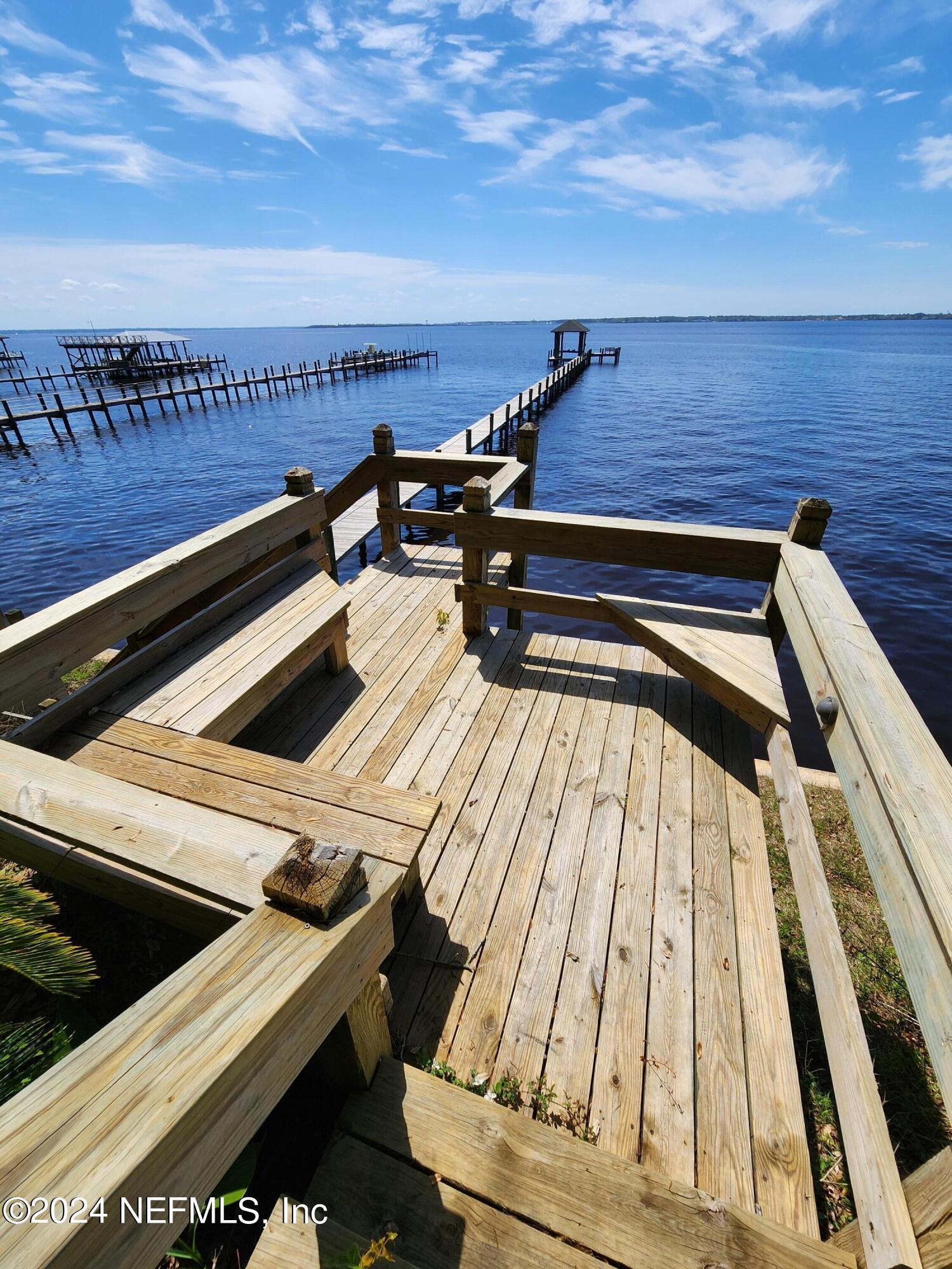 4294 Point La Vista Road West Jacksonville, FL 32207 - Photo 13 of 15 a view of outdoor space with seating