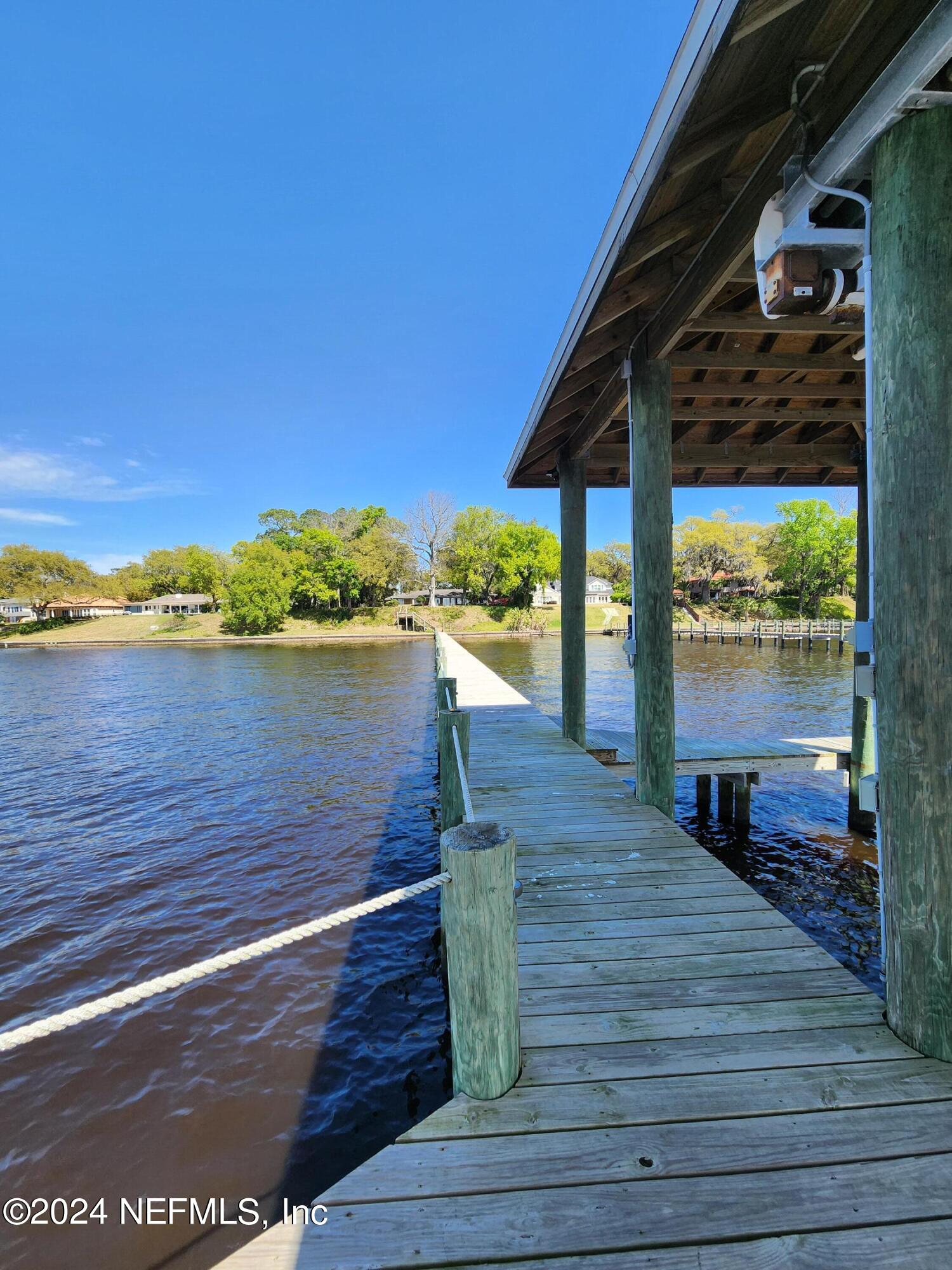 4294 Point La Vista Road West Jacksonville, FL 32207 - Photo 14 of 15 a view of a ocean from a balcony