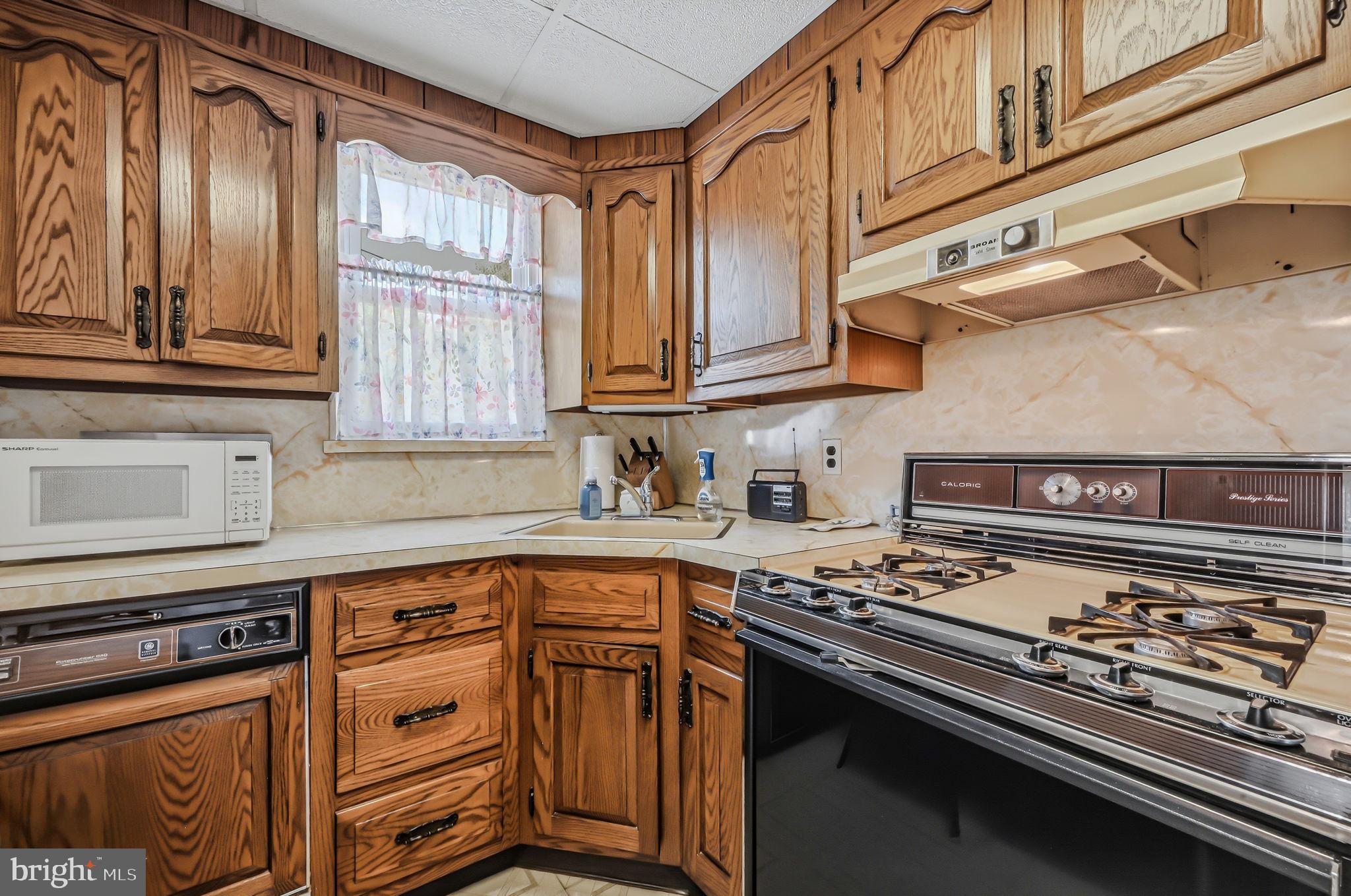 604 Braxton Road Ridley Park, PA 19078 - Photo 10 of 22