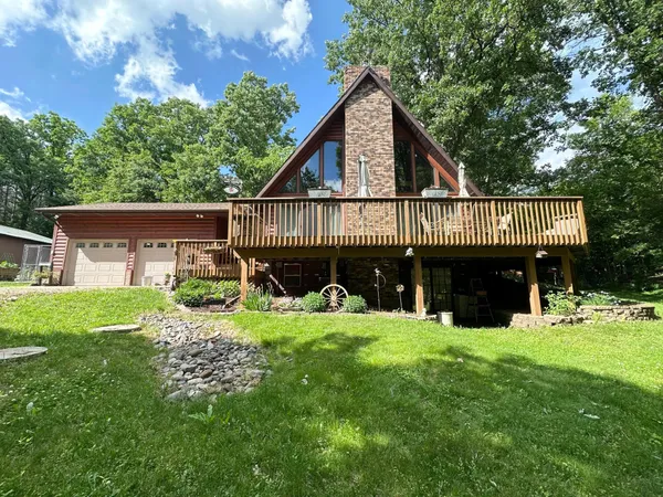 $376,000 | 2246 240th Avenue, Mora, MN 55051