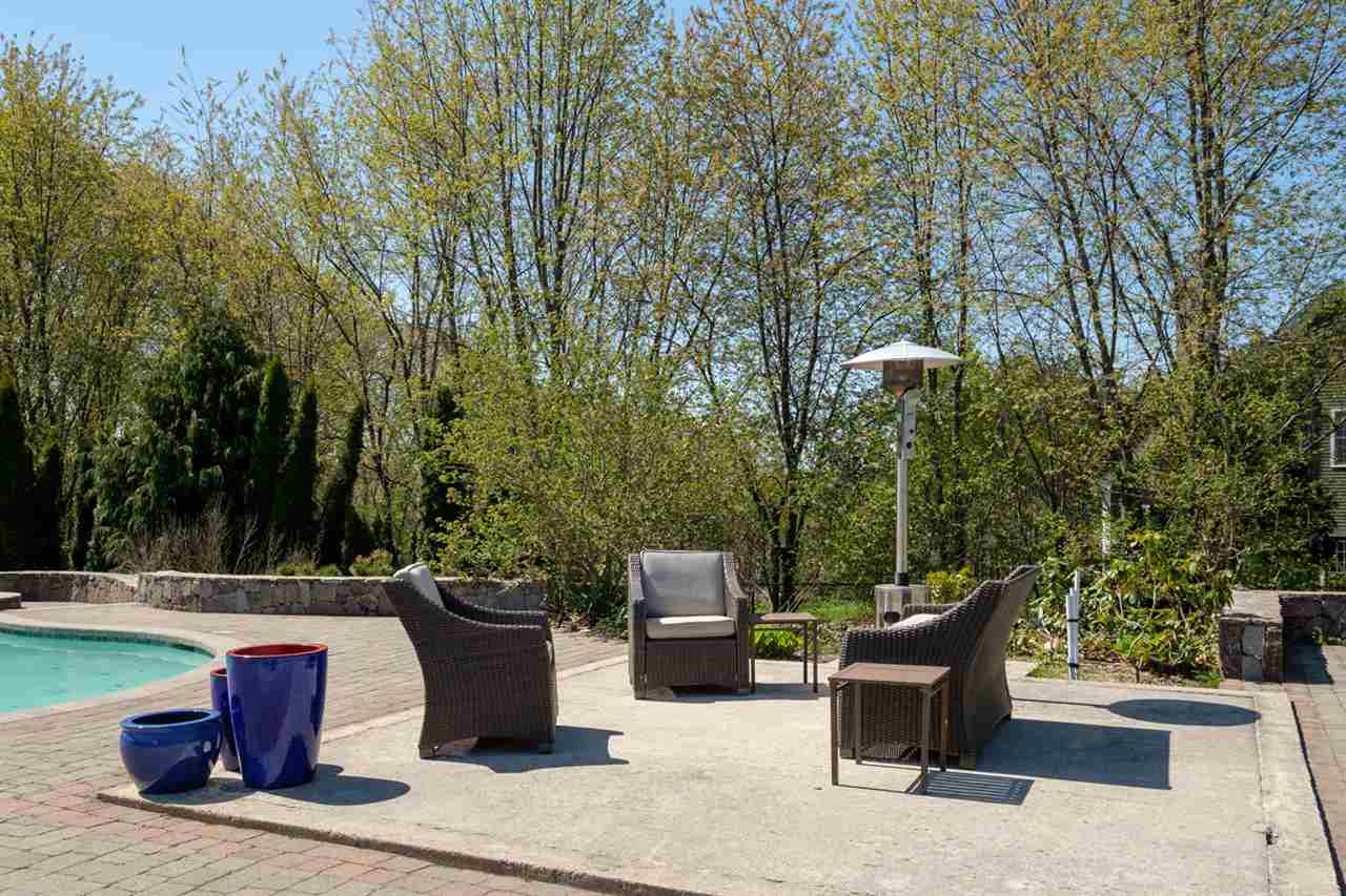 5 Squire Way Stratham, NH 03885 - Photo 8 of 39 Gallery Image 8