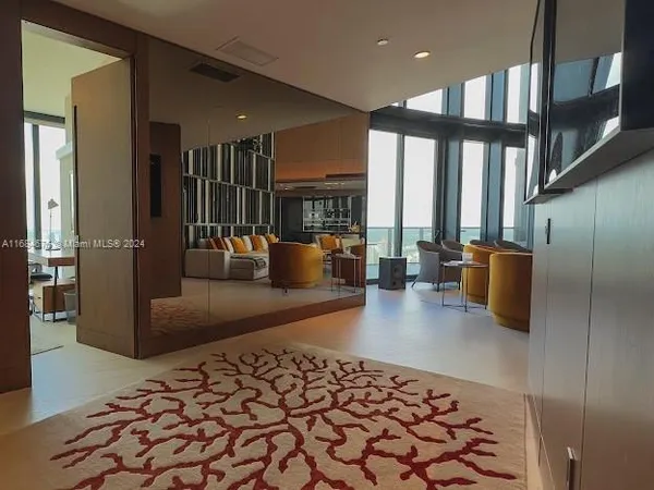 $29,600 | 18555 Collins Avenue, Unit 5203, Sunny Isles Beach, FL 33160