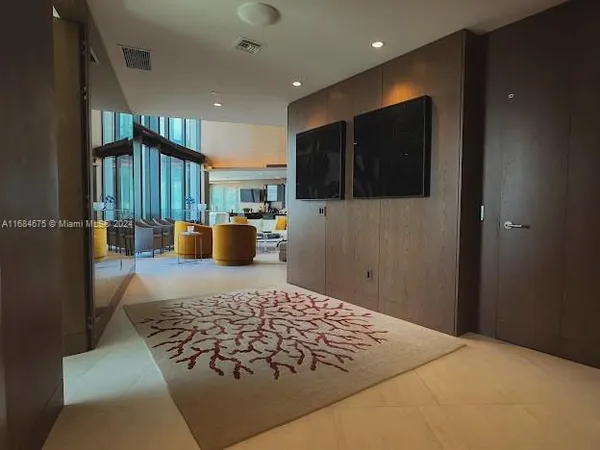 $29,600 | 18555 Collins Avenue, Unit 5203, Sunny Isles Beach, FL 33160