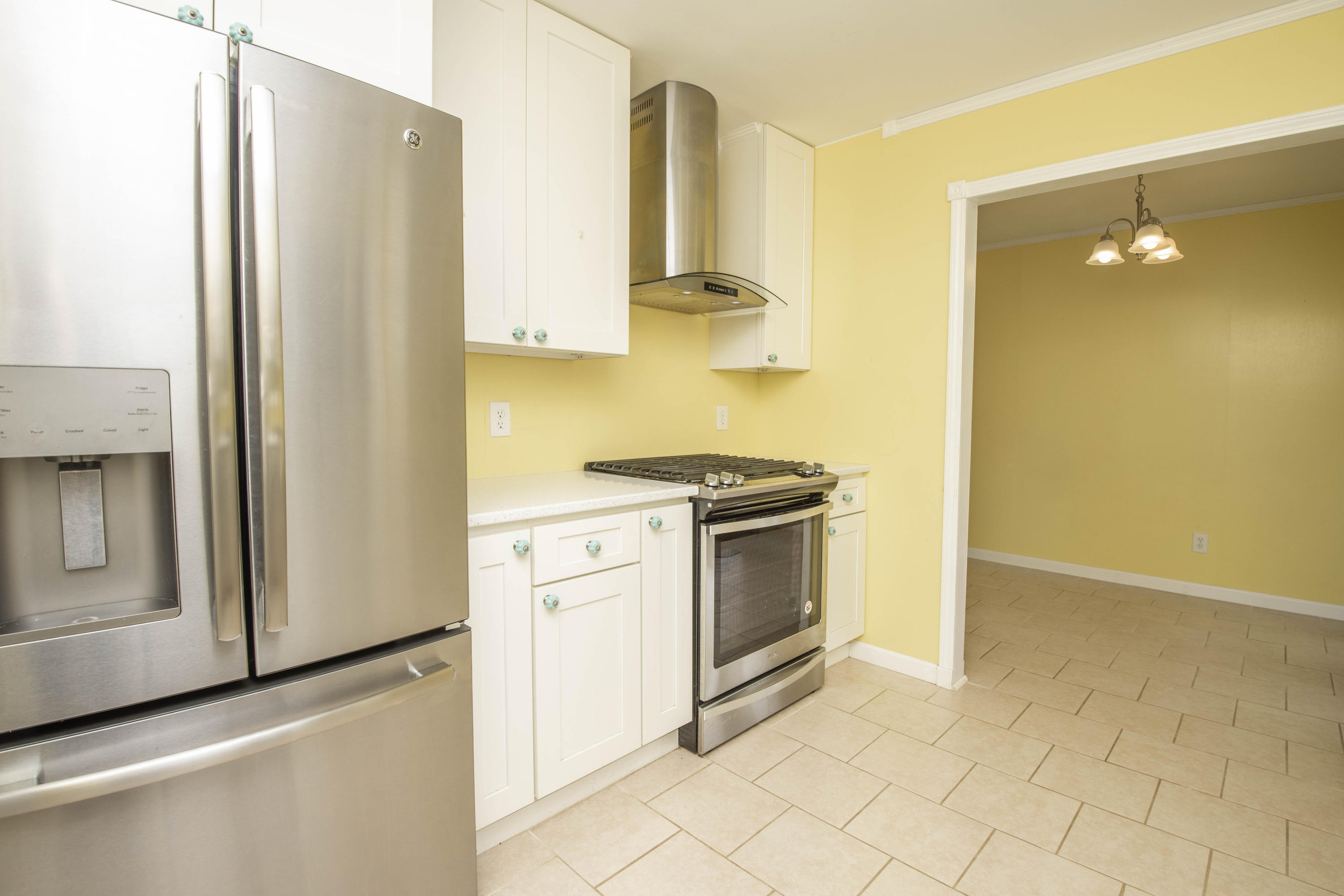 102 Lawrence Lane Oak Ridge, TN 37830 - Photo 19 of 32 kitchen_1