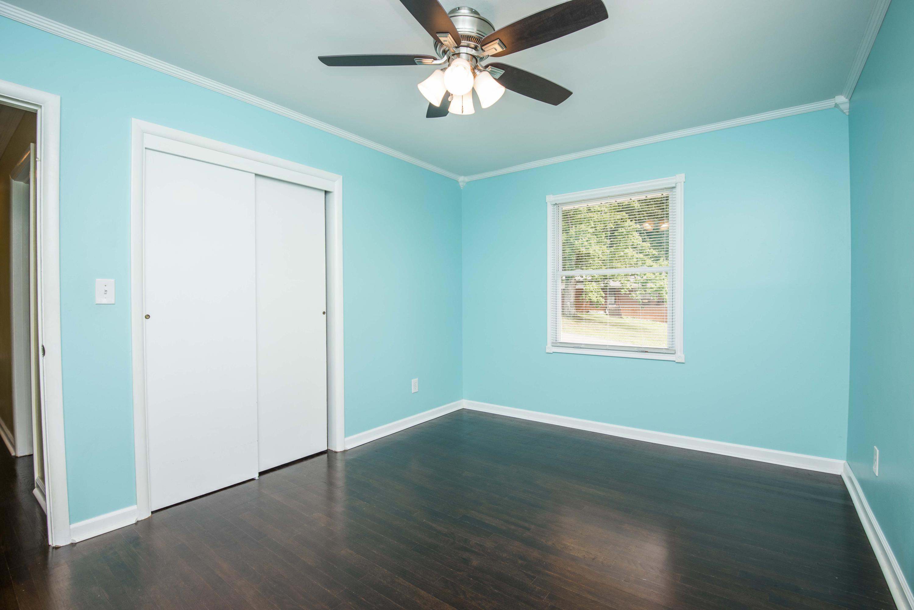 102 Lawrence Lane Oak Ridge, TN 37830 - Photo 29 of 32 third bed 2_1