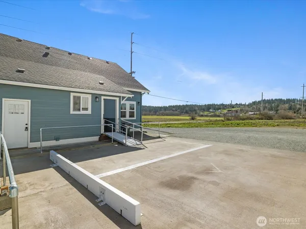 $3,850 | 659 Highway 532, Camano Island, WA 98282