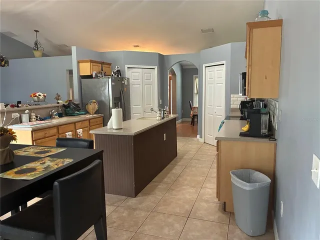 $420,000 | 17175 Southeast 280th Court, Umatilla, FL 32784