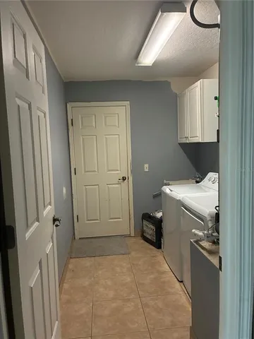 $420,000 | 17175 Southeast 280th Court, Umatilla, FL 32784