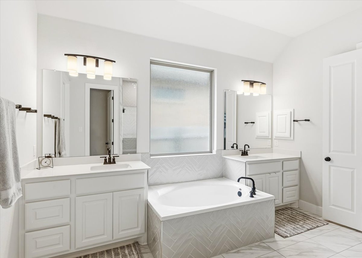 117 Peacevine Lane Georgetown, TX 78628 - Photo 21 of 31