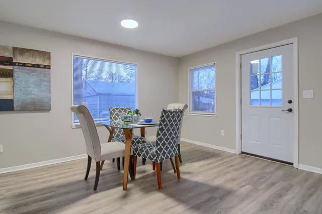 $159,900 | 24056 Lehigh Street, Dearborn Heights, MI 48125