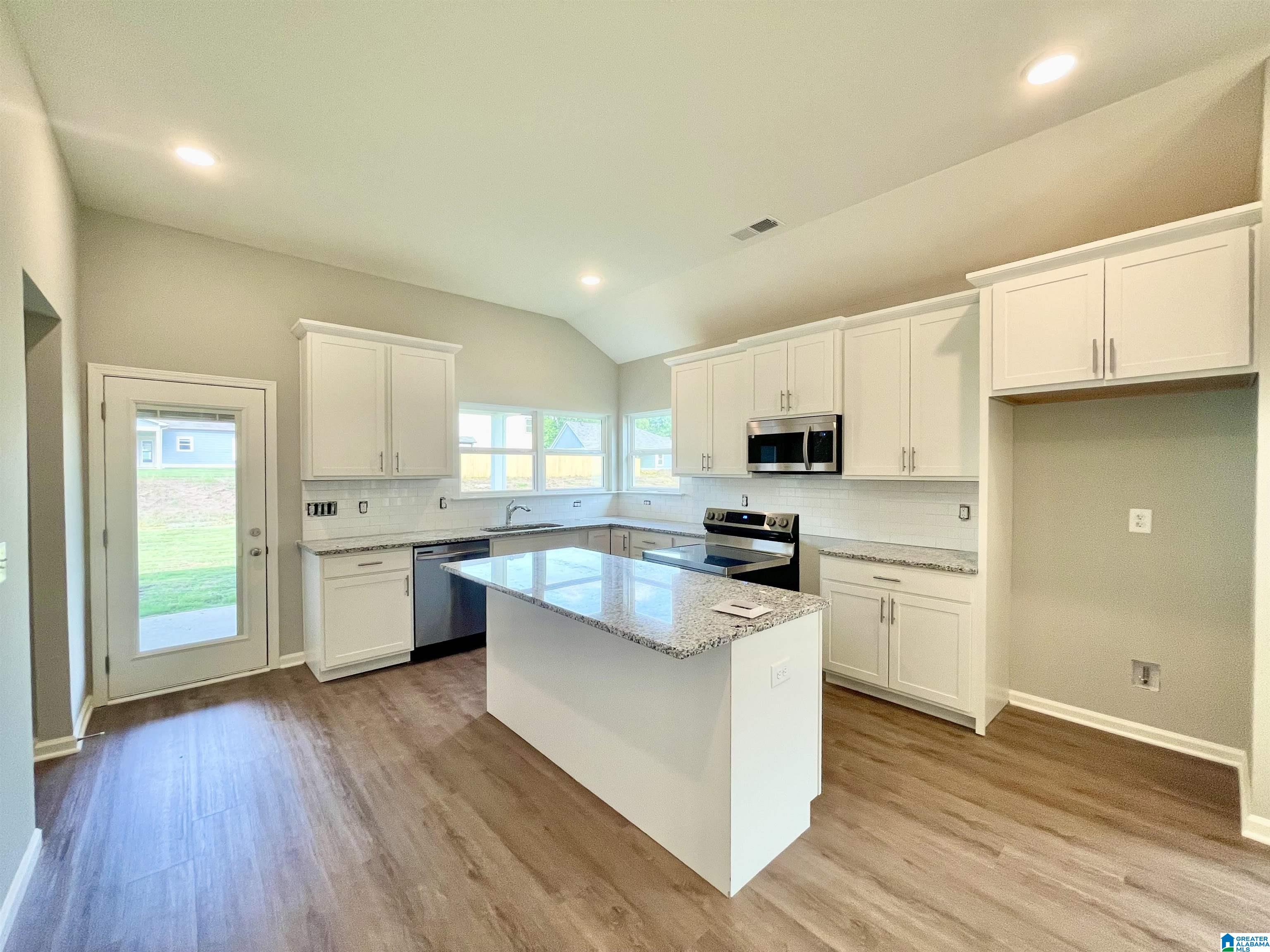 3010 Baxter Avenue Springville, AL 35146 - Photo 12 of 23