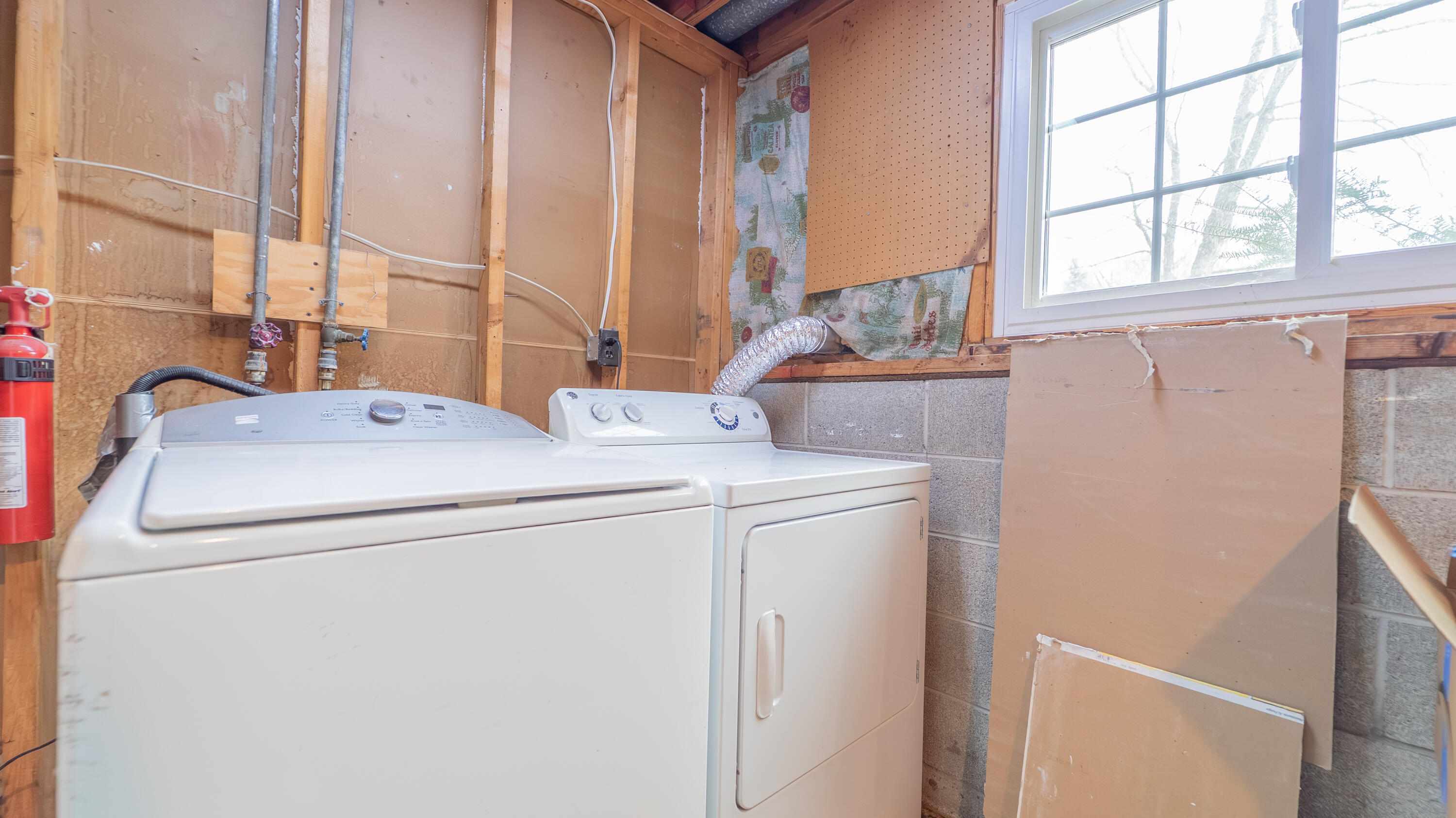 903 South Portland Street Knox, IN 46534 - Photo 14 of 23 3000x1687