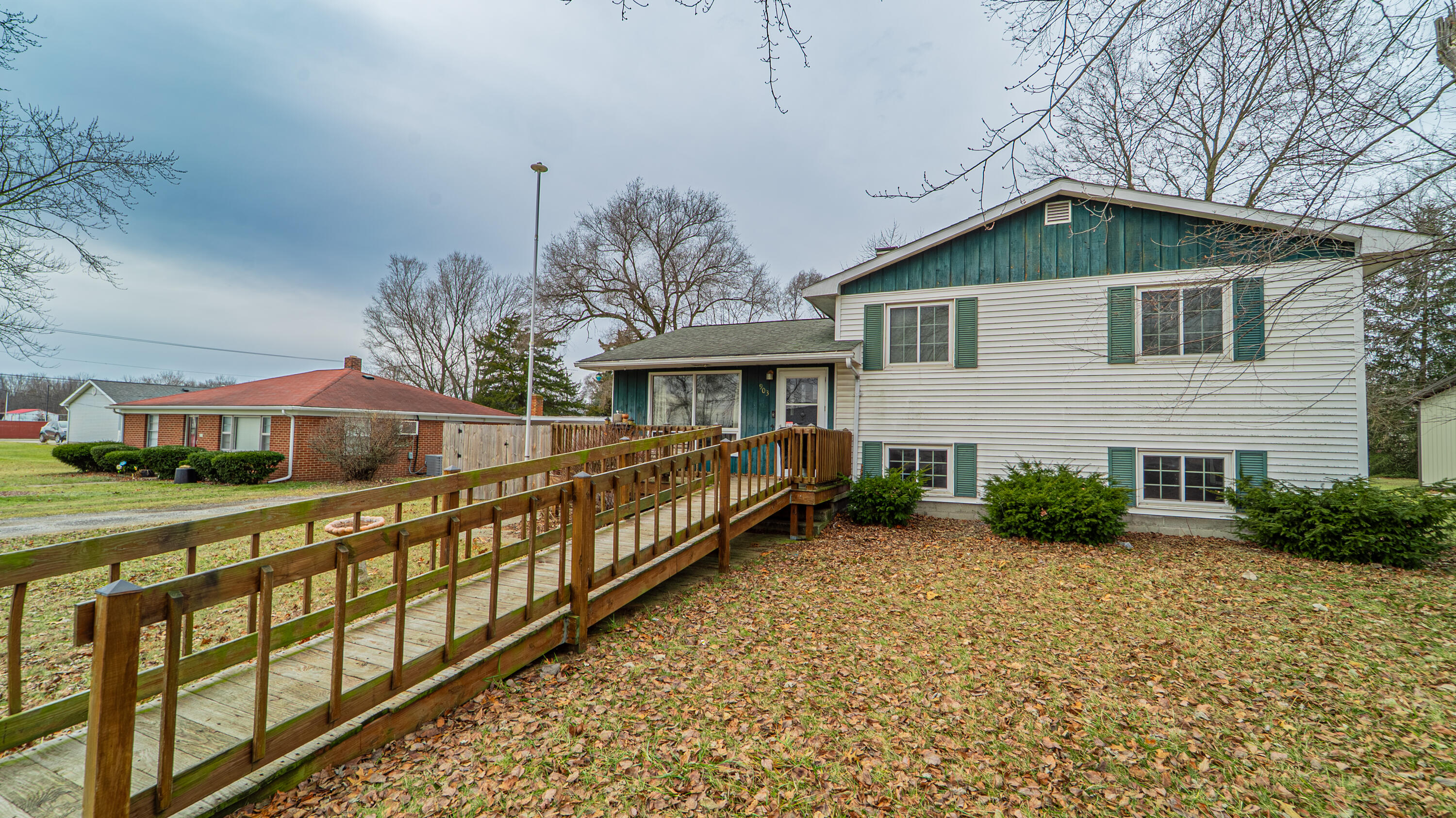 903 South Portland Street Knox, IN 46534 - Photo 2 of 23 3000x1687