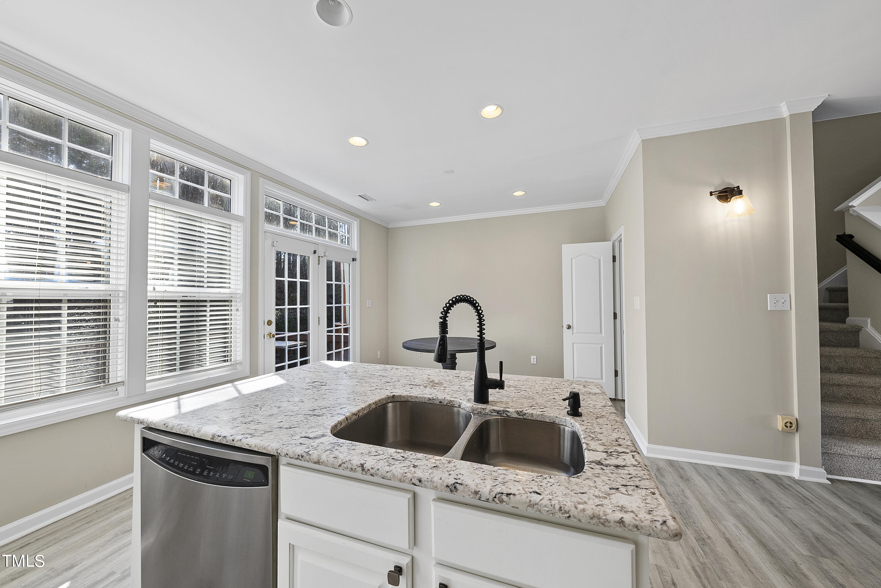 6926 Middleboro Drive Raleigh, NC 27612 - Photo 12 of 29 DSC05254