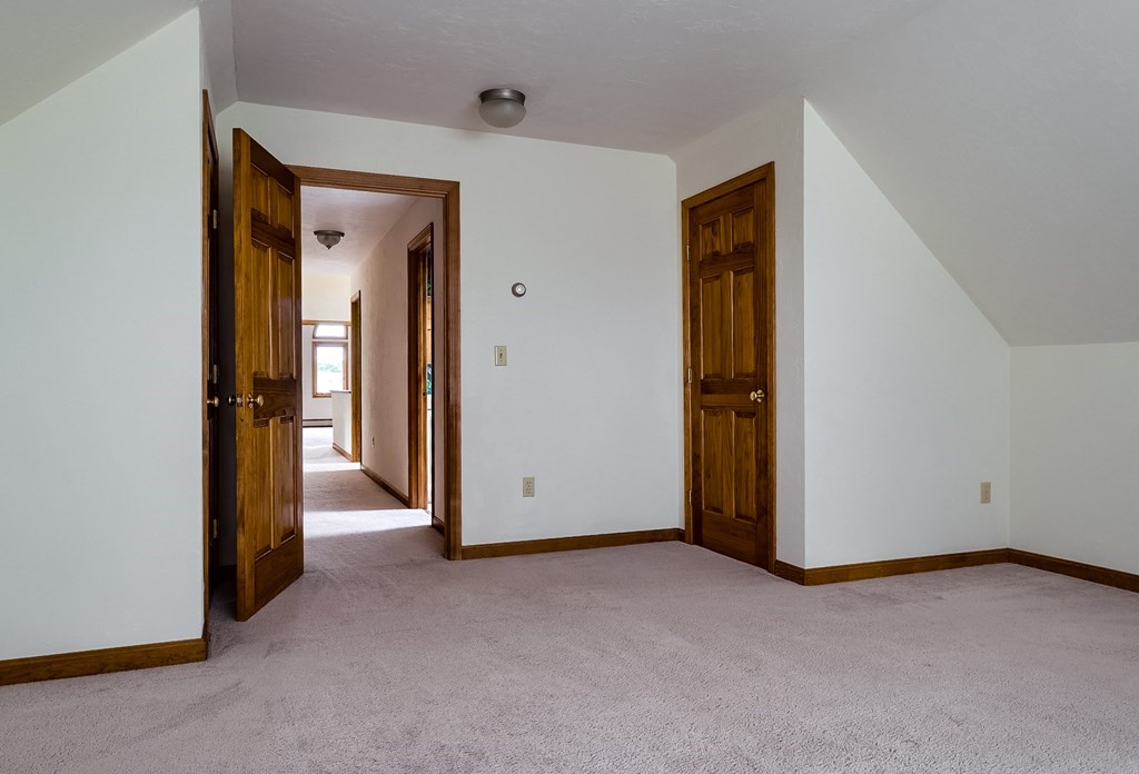 43 Hale Road Hubbardston, MA 01452 - Photo 34 of 41 Gallery Image 34
