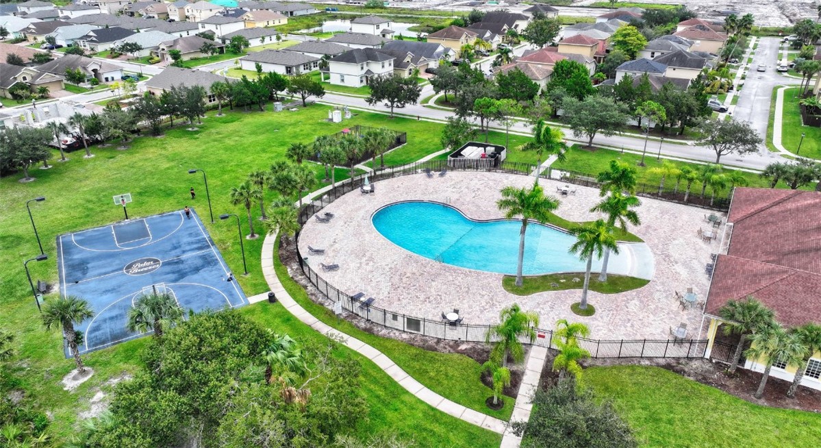 9323 Breakers Row Fort Pierce, FL 34945 - Photo 4 of 31
