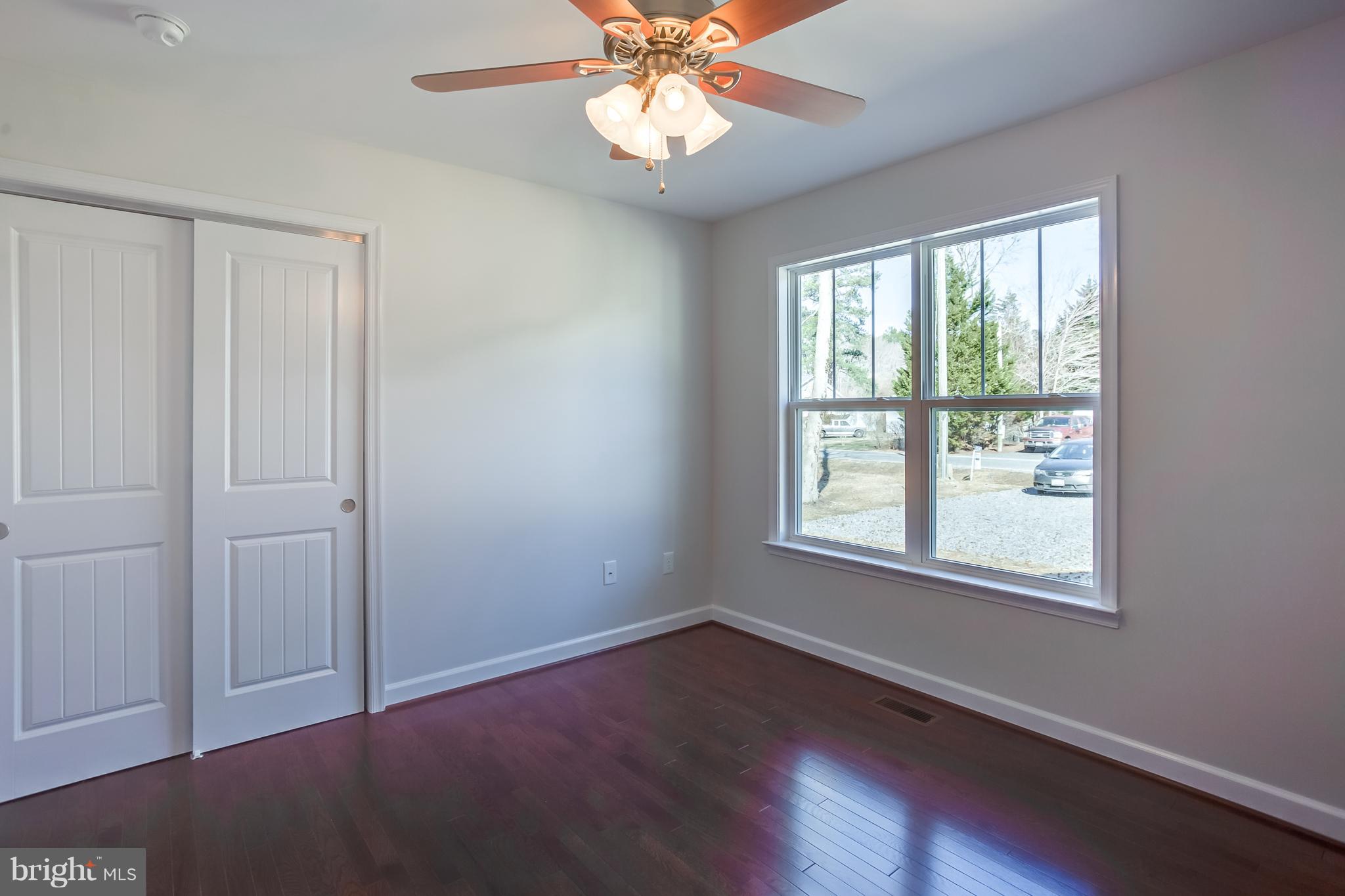 7 Columbia Road Colonial Beach, VA 22443 - Photo 14 of 24 Choose Carpet Color or upgrade to Hardwood