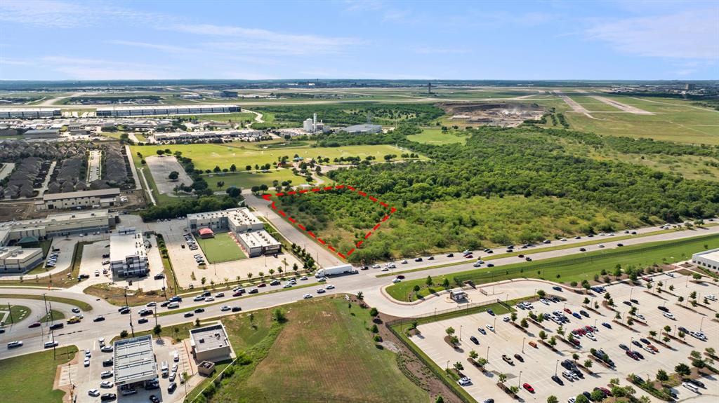 5200 North Belt Line Road Irving, TX 75038 - Photo 4 of 40 a view of an ocean with city view