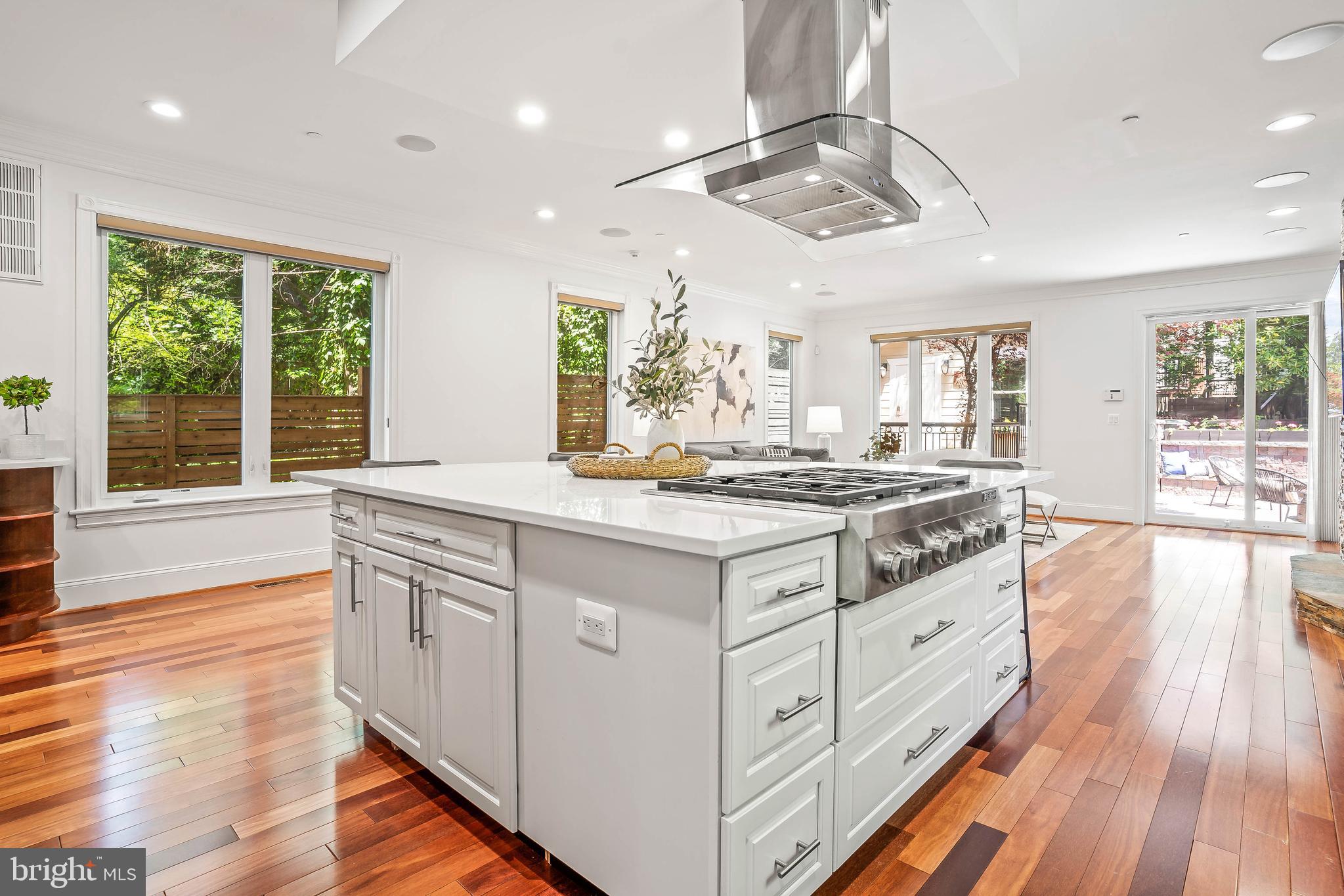 4415 P Street Northwest Washington, DC 20007 - Photo 11 of 61 Kitchen