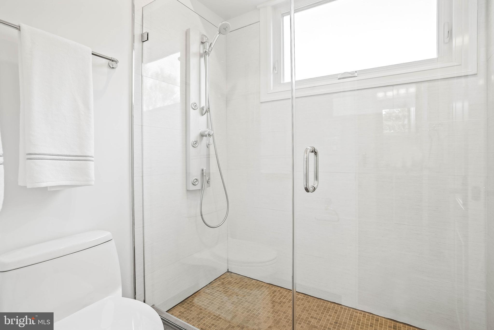 4415 P Street Northwest Washington, DC 20007 - Photo 30 of 61 Third bathroom