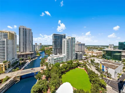 $1,295,000 | 333 Las Olas Way, Unit 3006, Fort Lauderdale, FL 33301