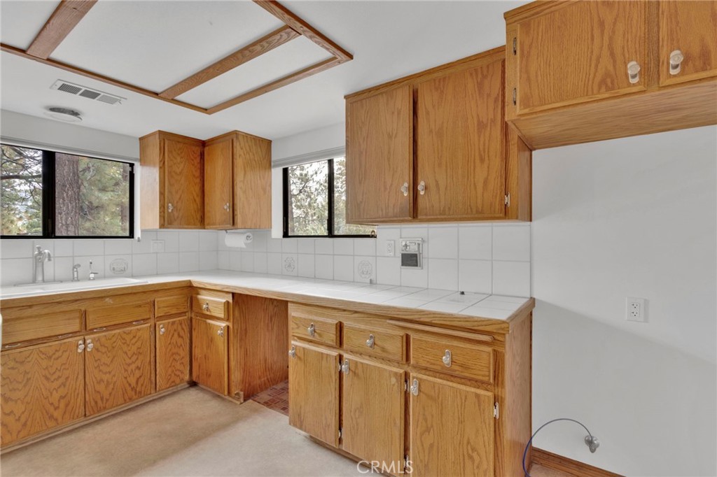 985 Pheasant Road Wrightwood, CA 92397 - Photo 20 of 61