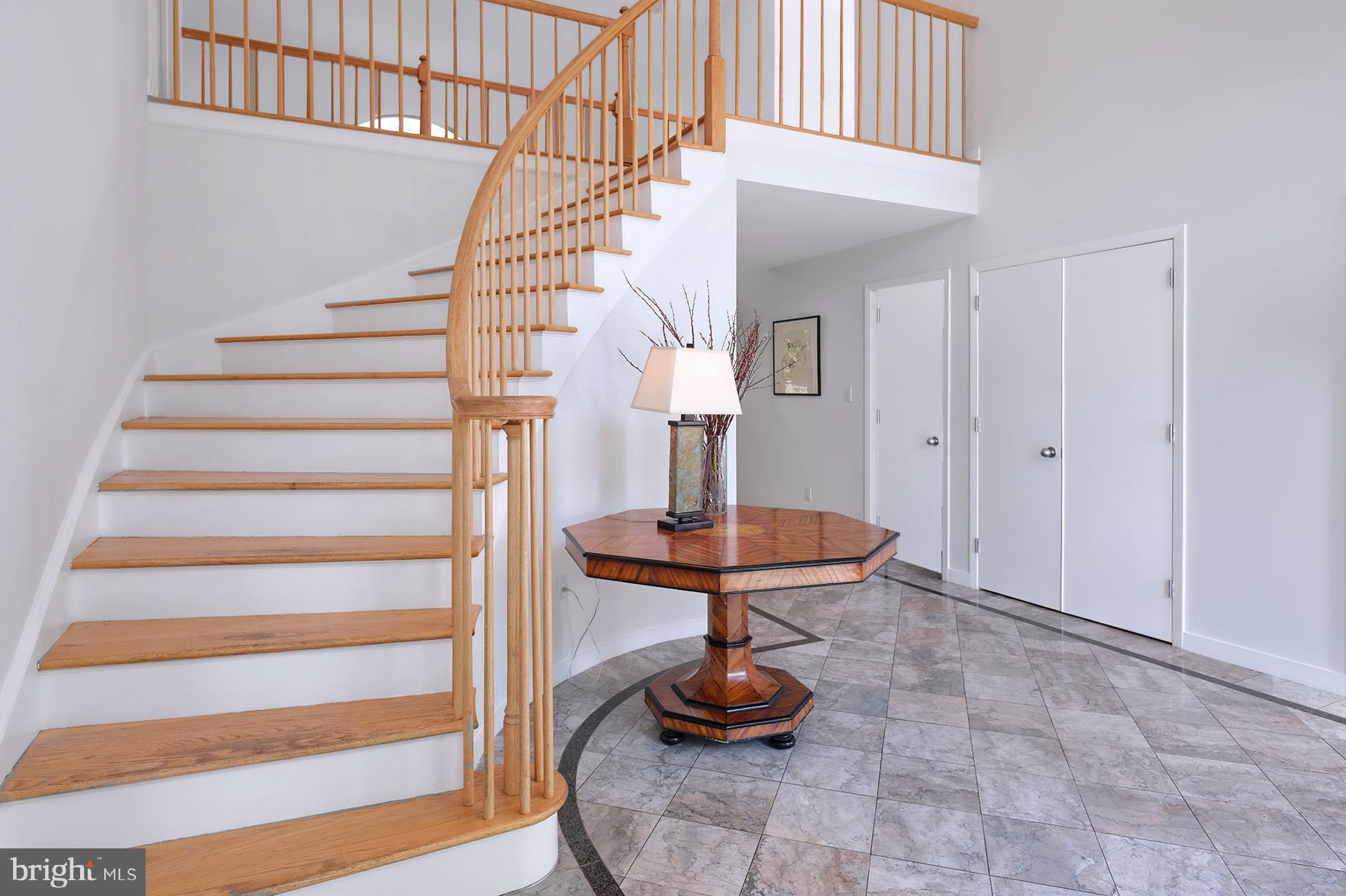 10 Benedek Road Princeton, NJ 08540 - Photo 2 of 29