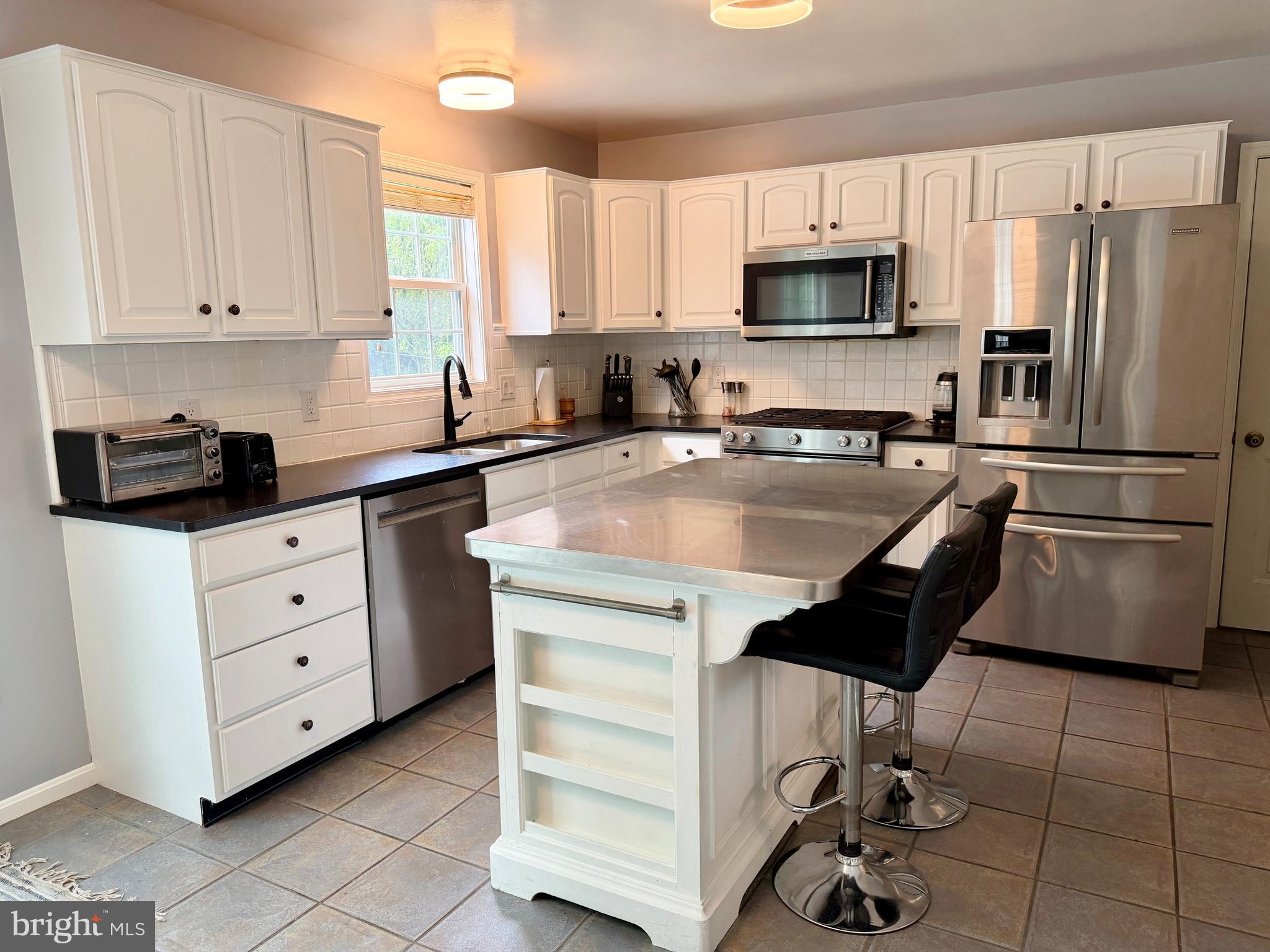 2098 Pine Cliff Road State College, PA 16801 - Photo 16 of 42