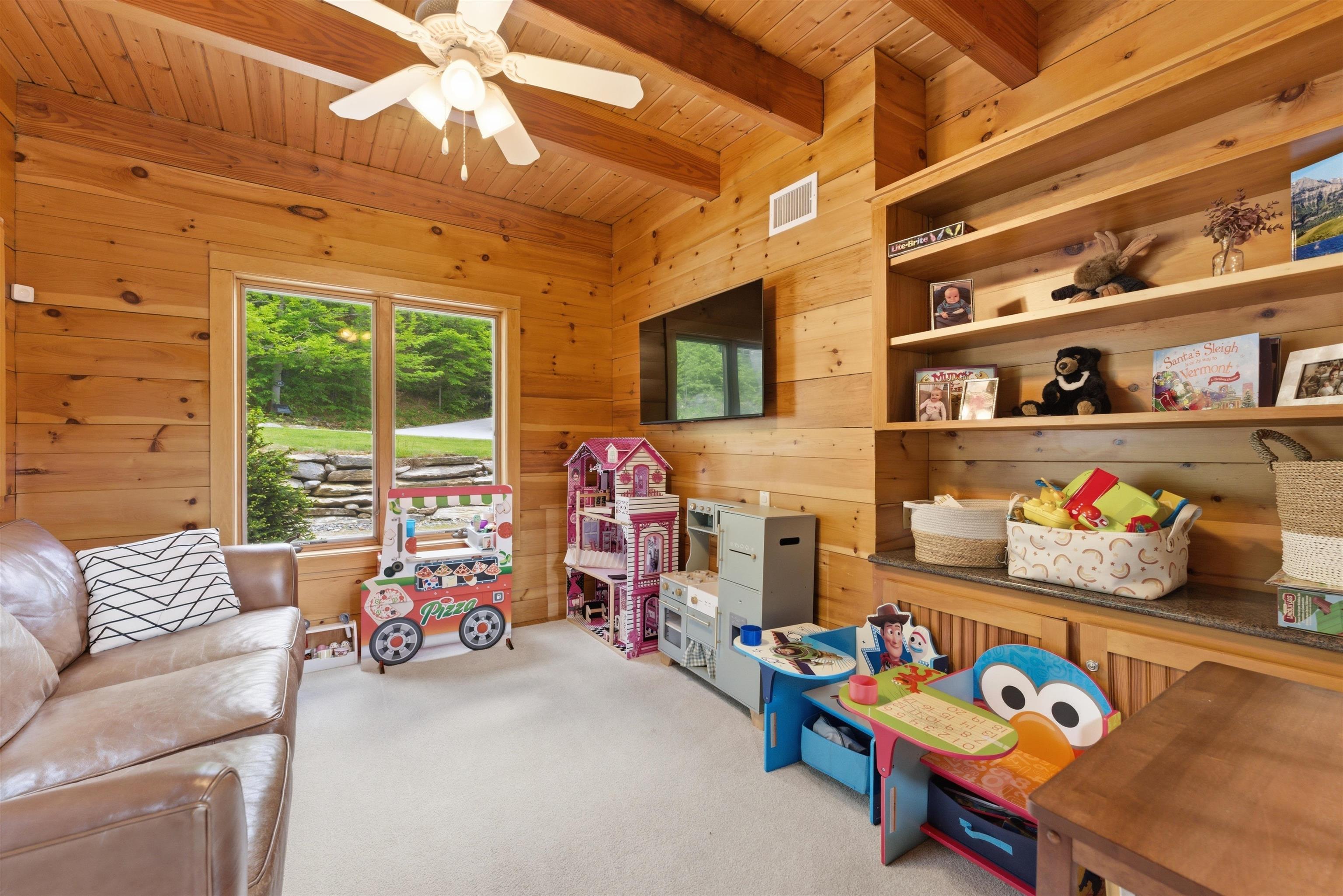 27 Mountain View Road Winhall, VT 05340 - Photo 5 of 54